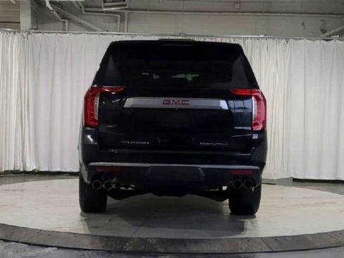 Used 2024 GMC Yukon Denali w/ Max Trailering Package image 9