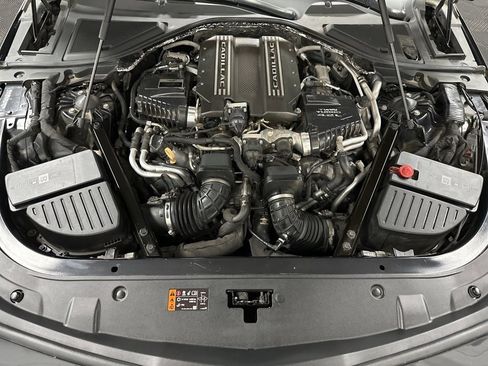 Used 2019 Cadillac CT6 V w/ Driver Assist Package image 39