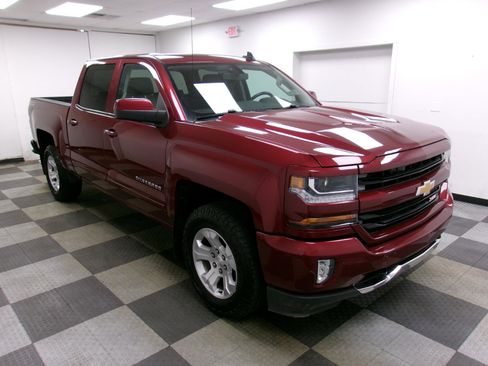 Used 2017 Chevrolet Silverado 1500 LT w/ All Star Edition AWD/4WD image 2