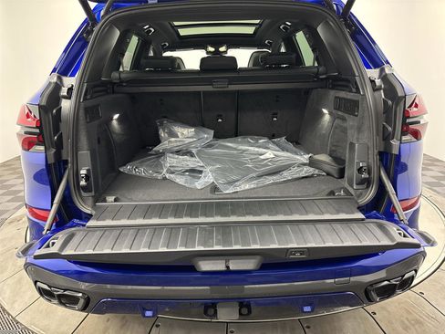 New 2026 BMW X5 M60i image 21