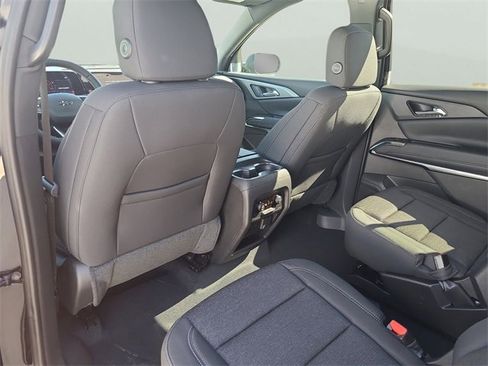 New 2026 Chevrolet Traverse LT w/ Midnight/Sport Edition image 14