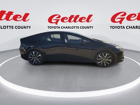 New 2026 Toyota Prius Plug-In Hybrid image 9