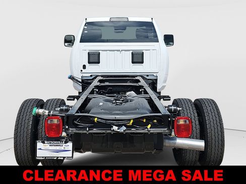 New 2025 RAM 4500 Tradesman image 4