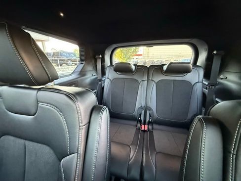 New 2025 Jeep Grand Cherokee L Laredo image 21