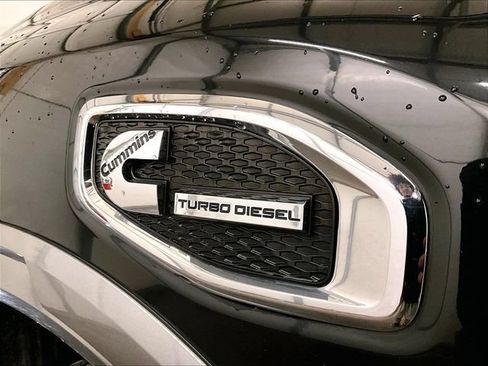 Used 2017 Nissan Titan PRO-4X AWD/4WD image 14