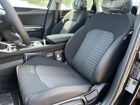 New 2026 Kia K5 LXS FWD image 24