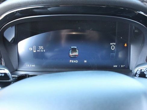 New 2025 Lincoln Corsair AWD w/ Equipment Group 101A image 25