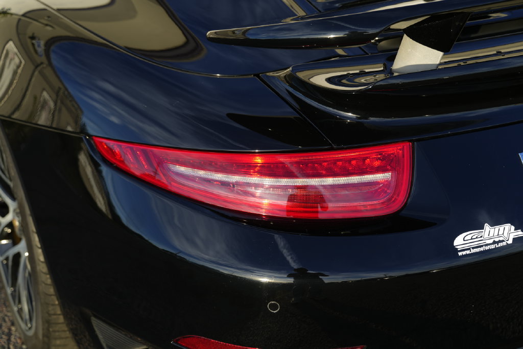 Used 2014 Porsche 911 Turbo S AWD/4WD image 24
