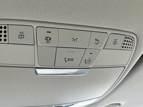 Certified 2021 Mercedes-Benz GLC 300 image 31