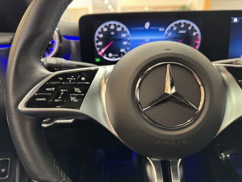 Certified 2025 Mercedes-Benz CLA 250 image 17