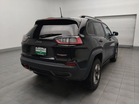Used 2019 Jeep Cherokee Trailhawk image 9