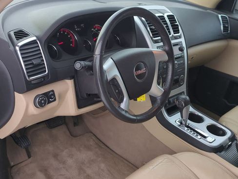 Used 2012 GMC Acadia SLT image 2
