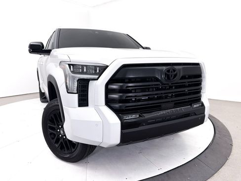 Used 2026 Toyota Tundra Limited AWD/4WD image 6
