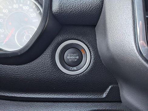 Used 2025 RAM 1500 Laramie AWD/4WD image 25