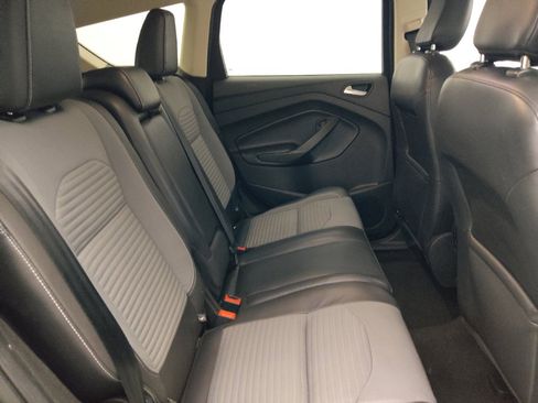 Used 2018 Ford Escape SE w/ SE Sport Appearance Package FWD image 19