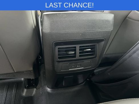 Used 2024 Chevrolet Colorado ZR2 w/ Technology Package AWD/4WD image 29