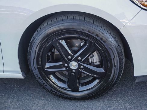 Used 2021 Chevrolet Malibu LS w/ LPO, Floor Liner Package image 9