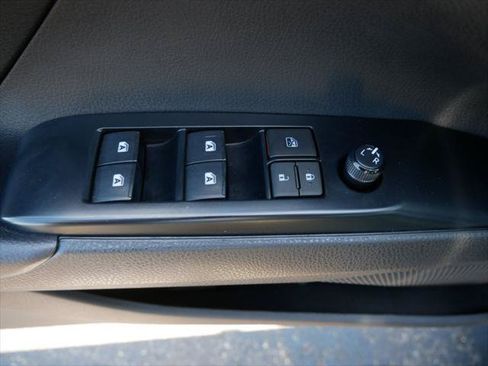 Certified 2020 Toyota Camry SE FWD image 16