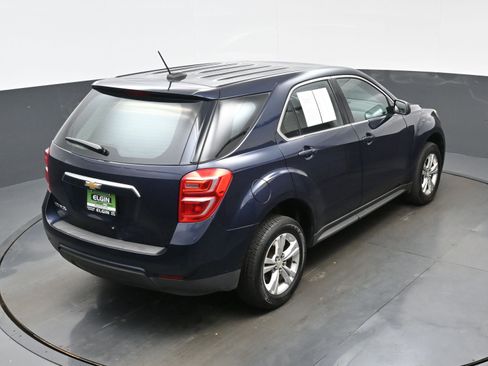 Used 2017 Chevrolet Equinox LS FWD image 34