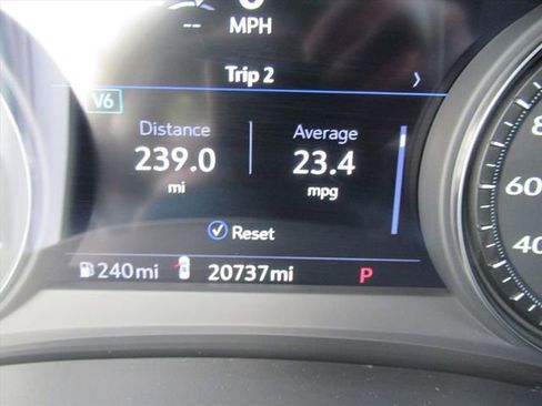 Used 2023 Cadillac XT6 Sport w/ Technology Package image 33