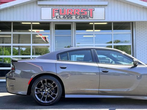 Used 2020 Dodge Charger Scat Pack RWD image 10