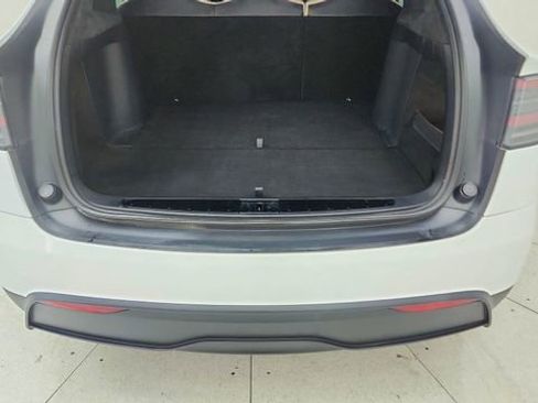 Used 2024 Tesla Model X AWD/4WD image 14