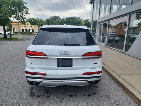 Certified 2025 Audi Q7 3.0T Premium Plus AWD/4WD image 14