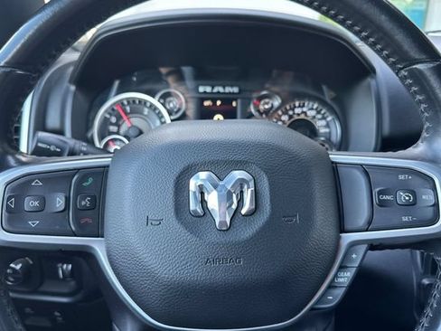 Used 2021 RAM 1500 Big Horn RWD image 35
