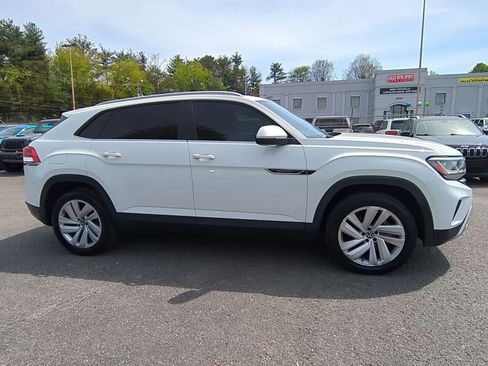 Used 2021 Volkswagen Atlas Cross Sport SE w/ Panoramic Sunroof Package image 9