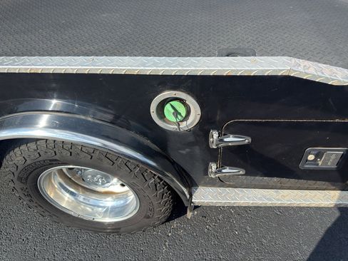 Used 2023 RAM 3500 Limited AWD/4WD image 13