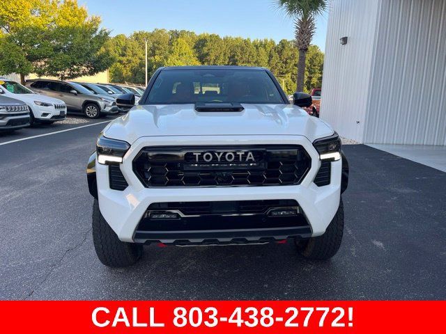 Used 2025 Toyota Tacoma TRD Pro AWD/4WD image 41