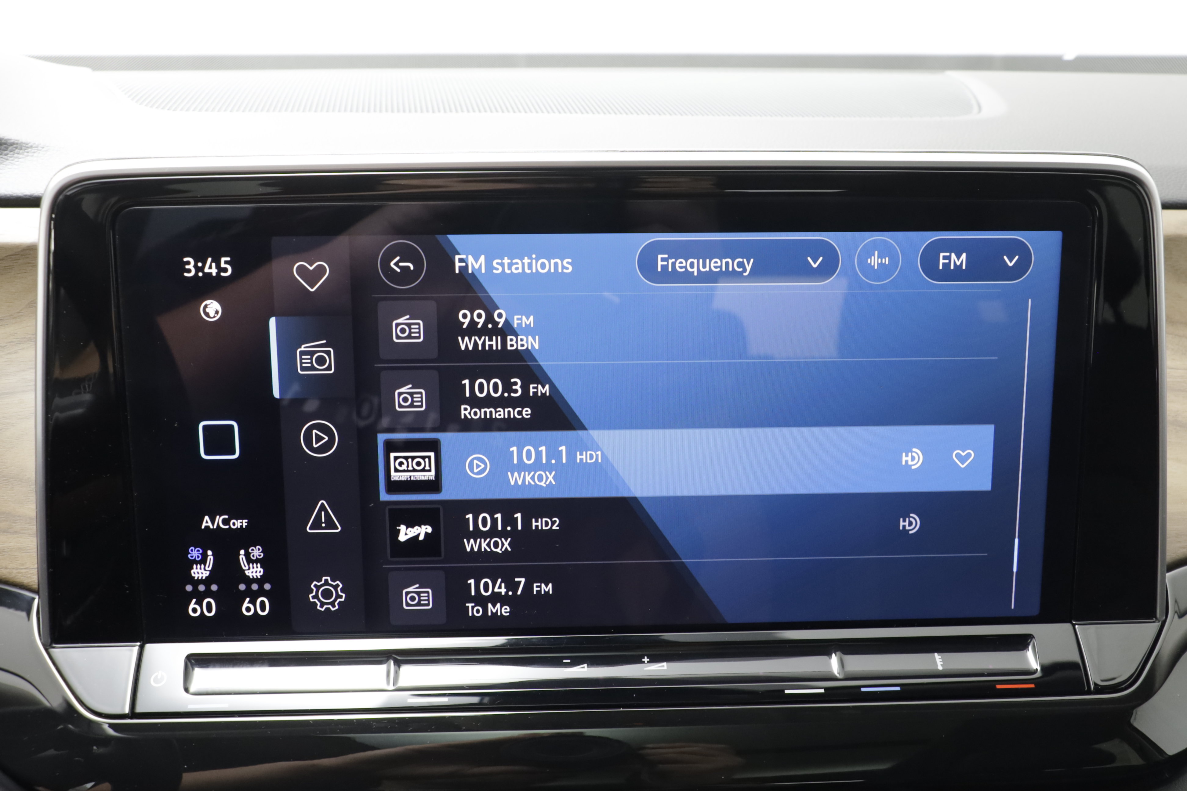 Certified 2026 Volkswagen Atlas SE w/ Panoramic Sunroof Package AWD/4WD image 9