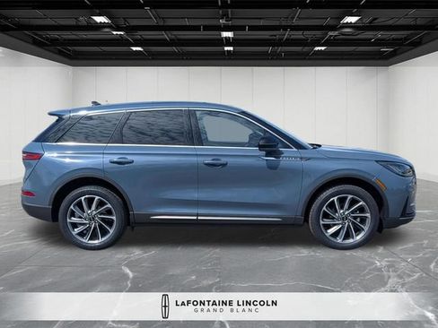 Certified 2023 Lincoln Corsair AWD w/ Equipment Group 101A image 6