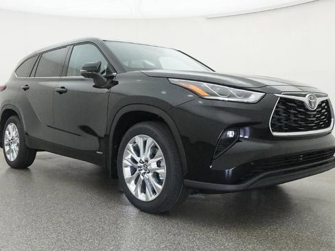 New 2026 Toyota Highlander Limited AWD/4WD image 29