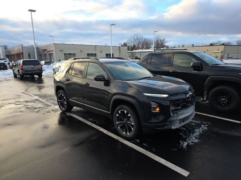 Used 2025 Chevrolet Equinox RS w/ Safety and Technology Package image 15