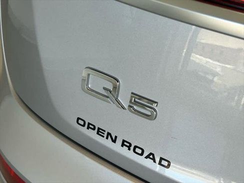 Certified 2025 Audi Q5 2.0T Premium Plus image 18
