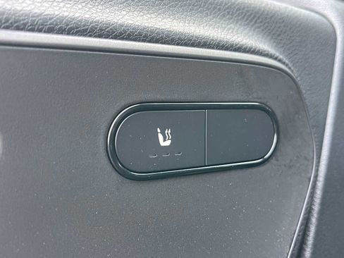 Used 2024 Mercedes-Benz Sprinter 2500 image 24