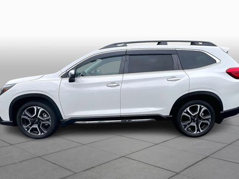 Used 2023 Subaru Ascent Touring image 33