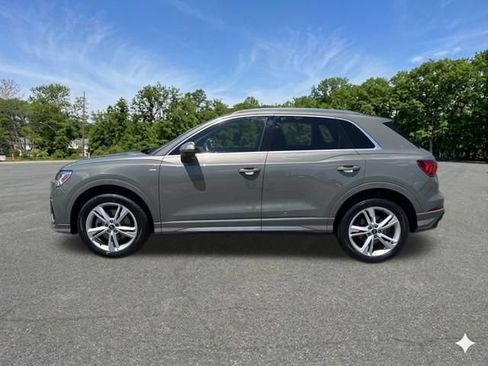 Used 2021 Audi Q3 2.0T Premium Plus w/ Premium Plus Package AWD/4WD image 5