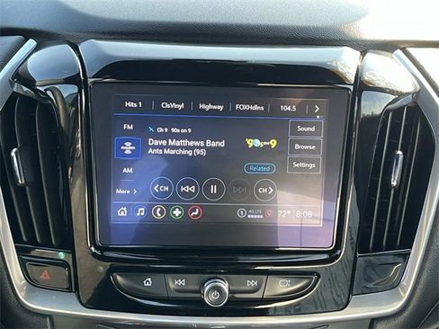 Used 2022 Chevrolet Traverse LT image 14