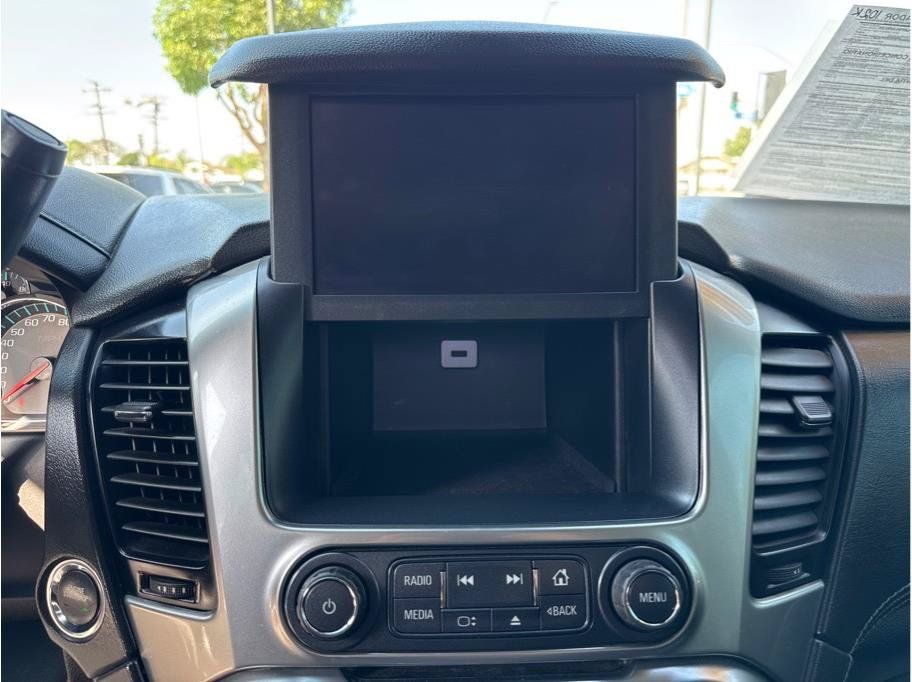 Used 2019 Chevrolet Suburban LT AWD/4WD image 37