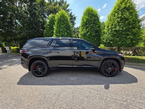 Used 2018 Chevrolet Traverse Premier w/ Redline Edition AWD/4WD image 6