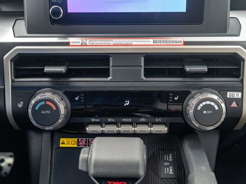 New 2025 Toyota Tacoma TRD Sport image 28