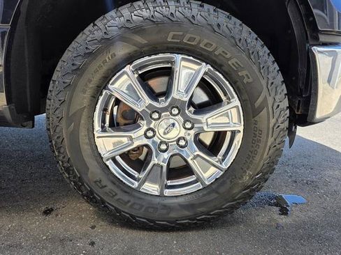 Used 2015 Ford F150 XLT w/ Equipment Group 301A Mid AWD/4WD image 28