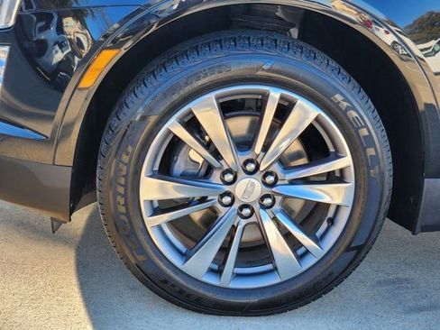 Used 2020 Cadillac XT5 Premium Luxury image 18