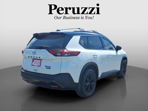 Certified 2023 Nissan Rogue SV w/ SV Premium B Package AWD/4WD image 3