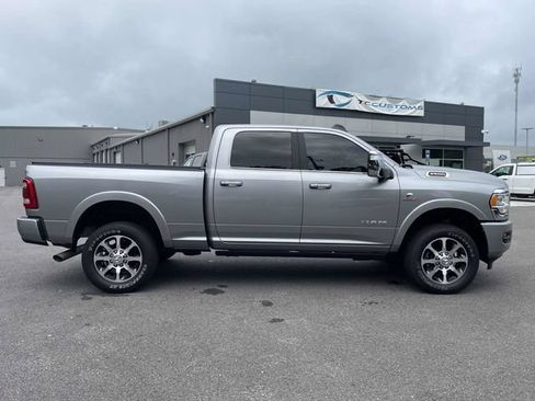 Used 2024 RAM 2500 Limited w/ Towing Technology Group AWD/4WD image 3