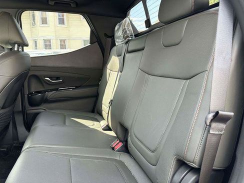 Used 2024 Hyundai Santa Cruz Limited AWD/4WD image 13