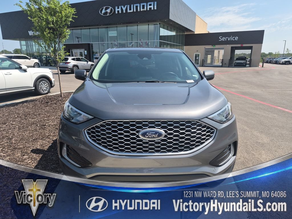 Used 2024 Ford Edge SEL AWD/4WD image 8