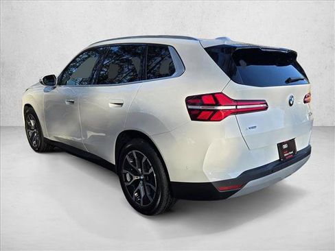 Used 2025 BMW X3 xDrive30i w/ Premium Package image 8